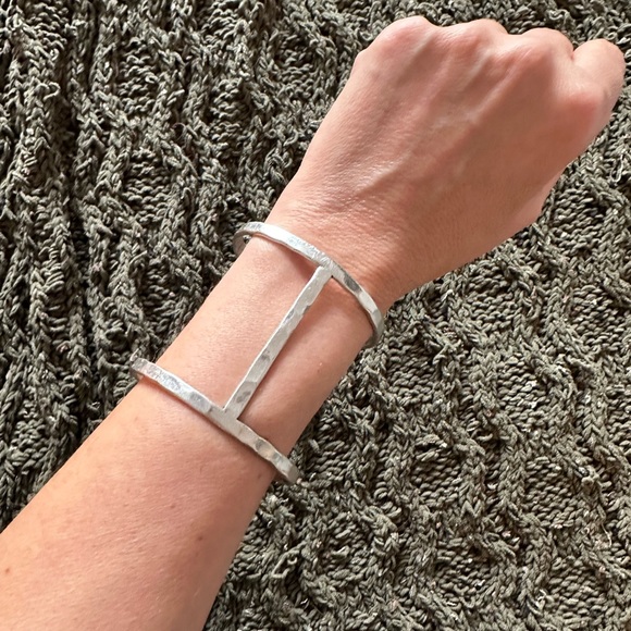 Lucky Brand Silver Cuff Bracelet - Picture 4 of 9